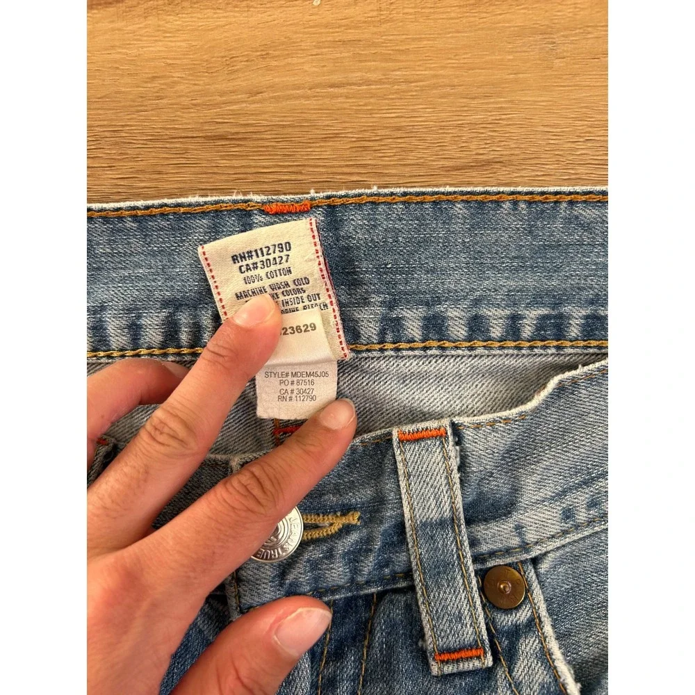 VTG y2k True Religion straight leg lightwash denim jeans horseshoe flap pocket‎